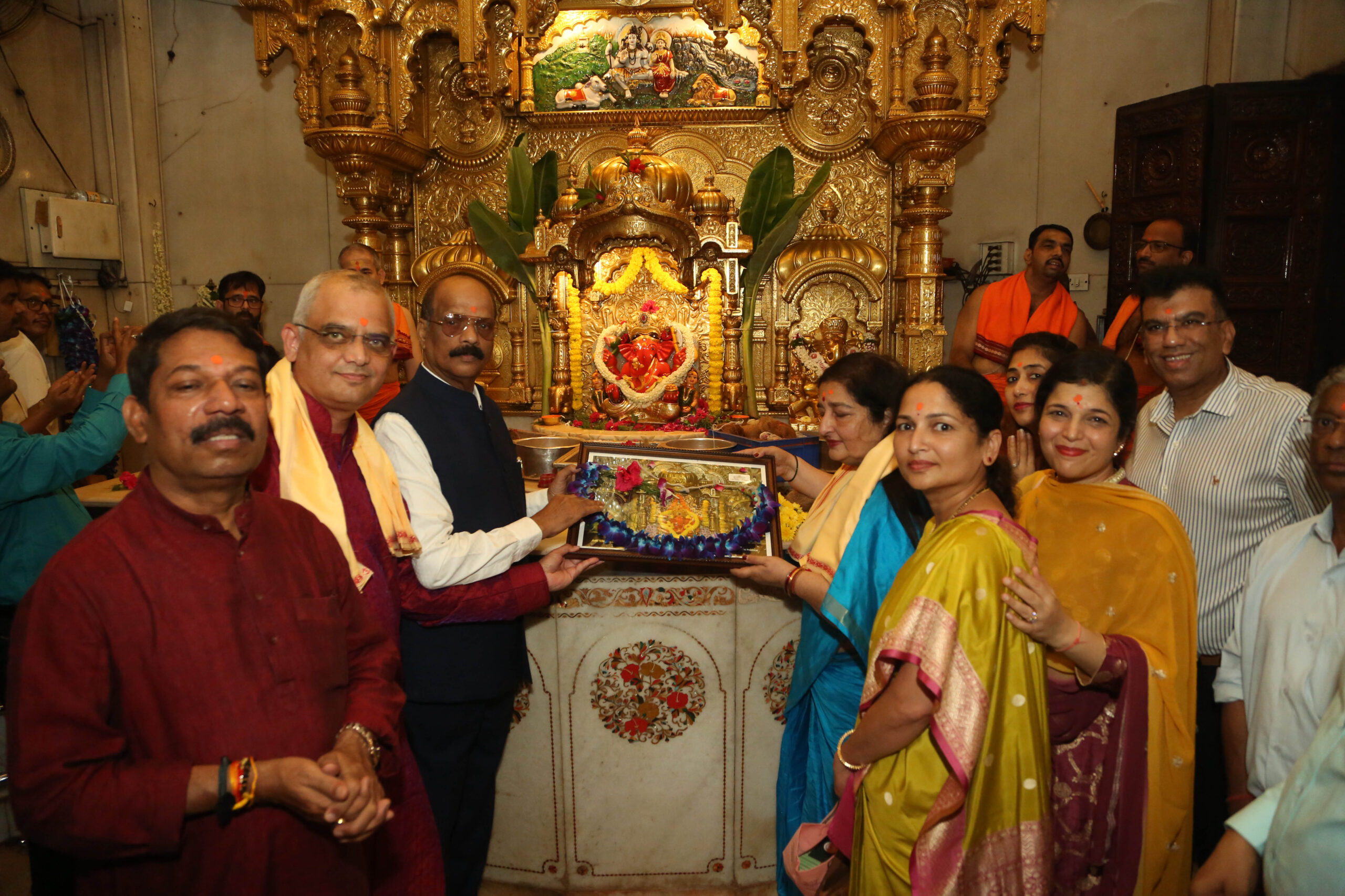 अनुराधा पौडवाल यांची नवी भक्तीमय स्वरभेट